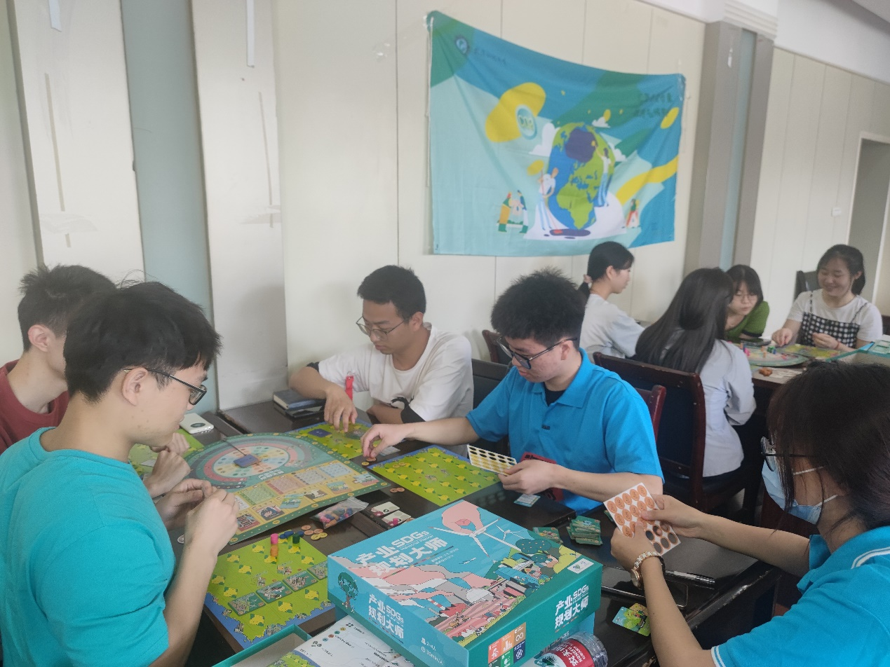 国产亚洲精品久久久久久久_无码AV免费精品一区二区三区_99久久久无码国产精品免费人妻_精品人妻无码一区二区三区在线_无码专区久久综合久综合字幕_久久精品国产一区二区三区四区_真实一级一级一片免费视频_特级精品毛片免费观看_国产成人无码AA片免费看资源与环境工程学院举办桌游科普活动:以桌游形式传达双碳理念